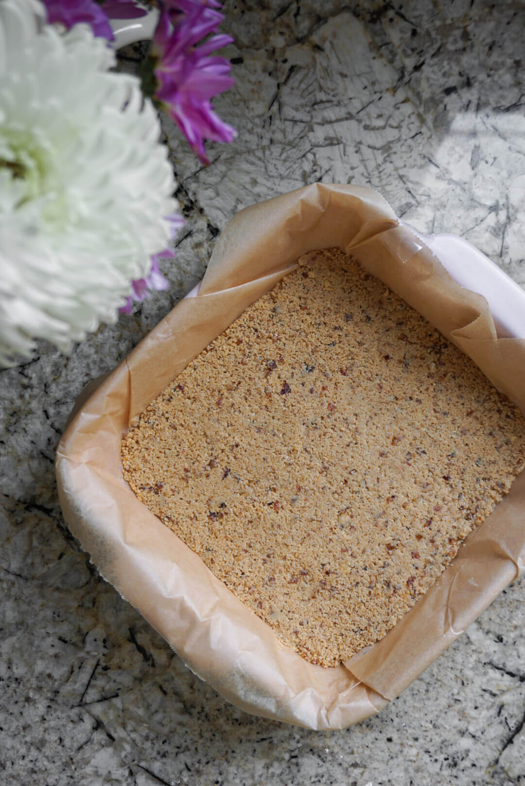 These Vegan Twix Bars are no bake, gluten free, refined sugar free & taste like the real thing – without all the sugar!