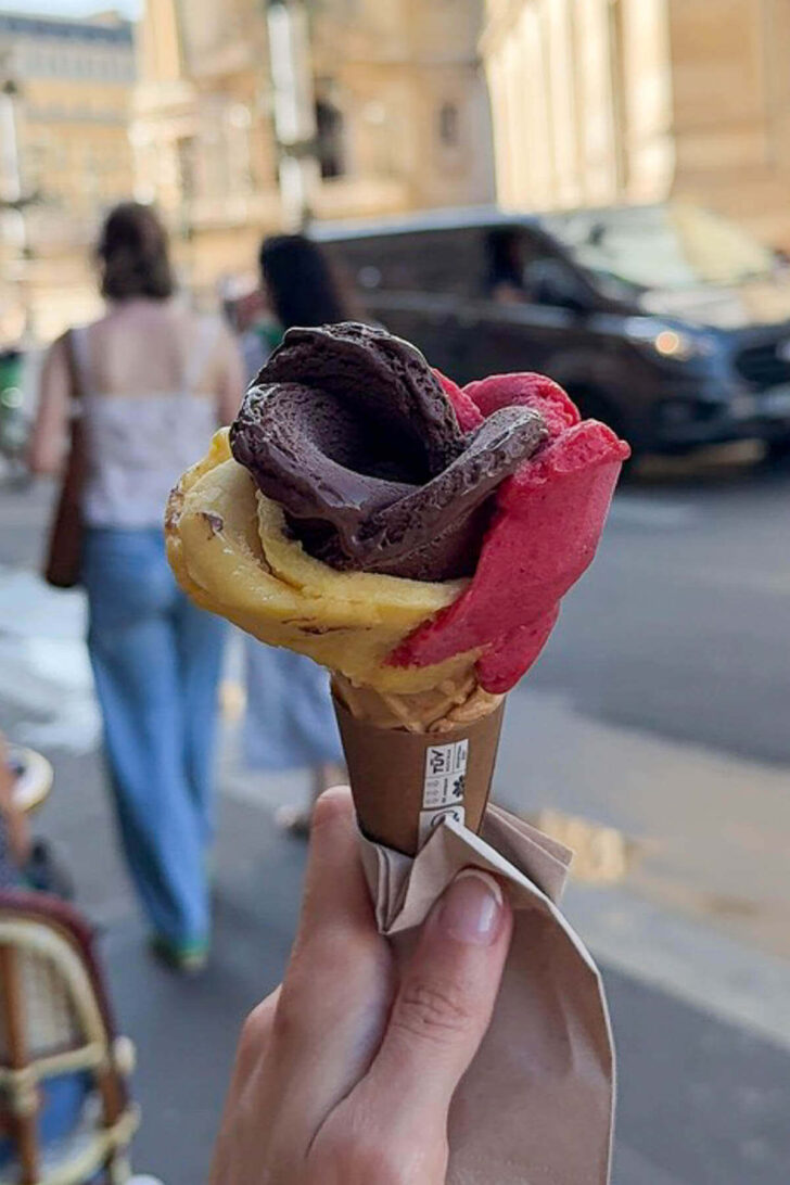 Vegan gelato cone in Paris